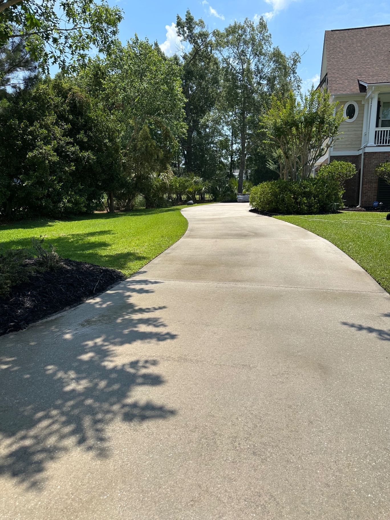 Driveway Cleaning after cleaning